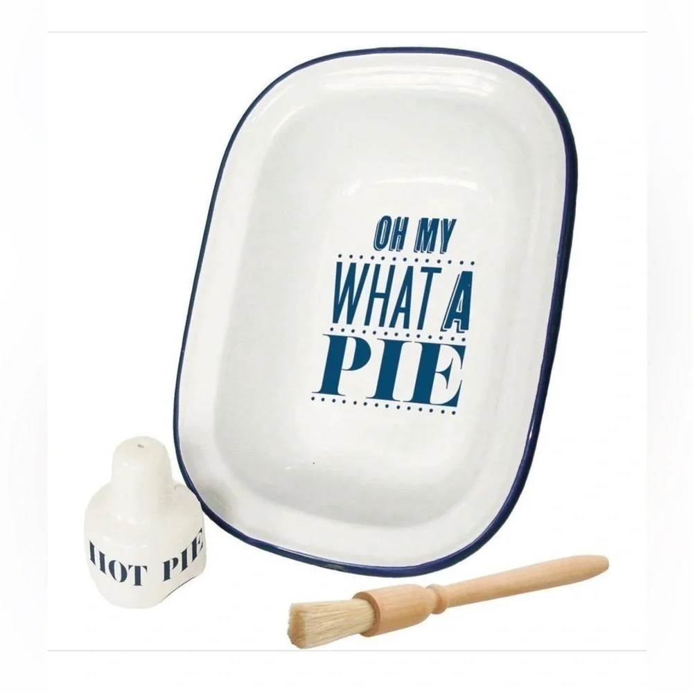 Jamie Oliver Pie Dish with pastry brush and pie funnel - New Gift Set